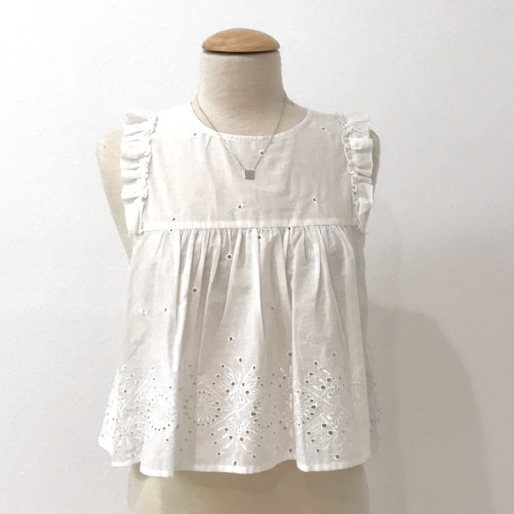 NWT Forever, 21 white 100% cotton embroidered tank top